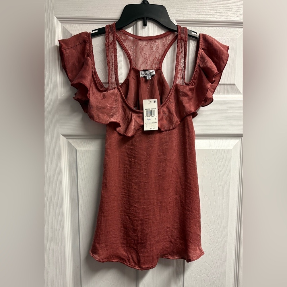 NWT Crave Fame By Almost Famous Cold Shoulder Blouse Size Large